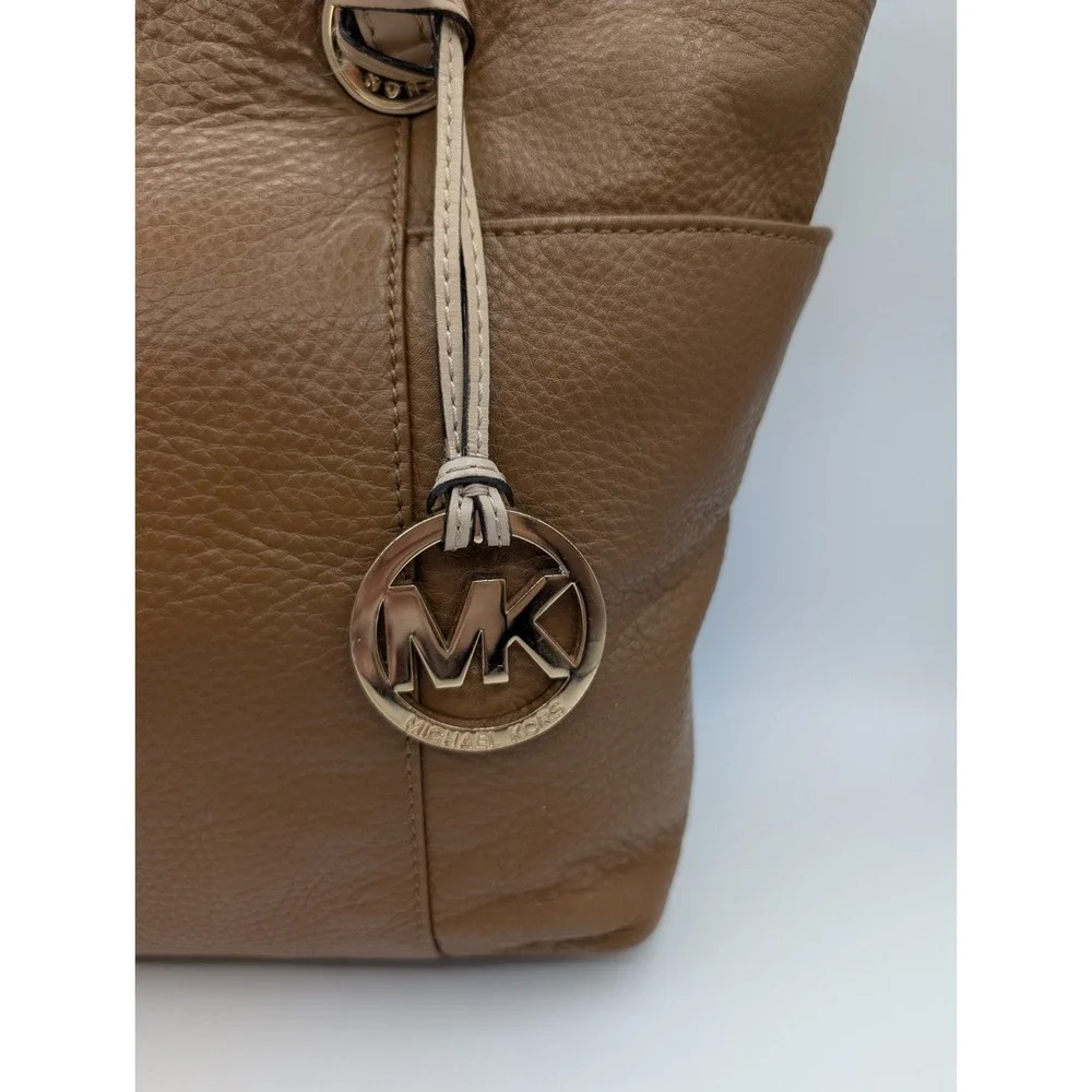MICHAEL Michael Kors details michael